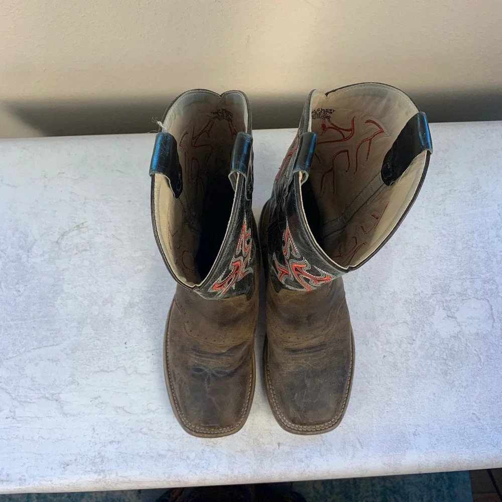 Old West Boys 5.5D Cowboy Boots Brown Leather Black Red Flame Embroidery BSY1868